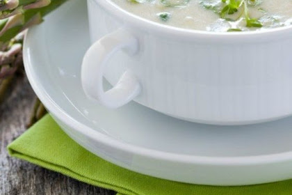 Spring Favorite: Cream of Asparagus Soup