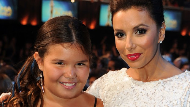 Eva Jacqueline Longoria With Daughter