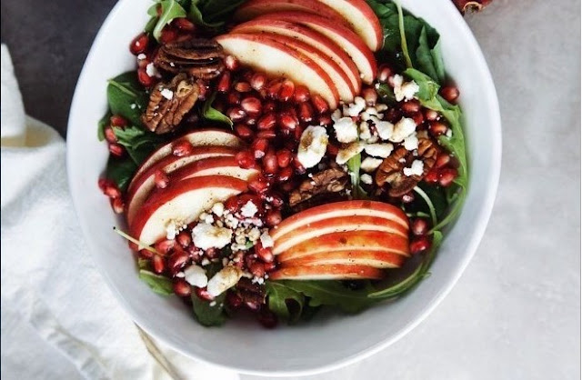 Apple Pomegranate Harvest Salad #healthy #salad