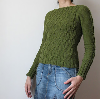 http://www.ravelry.com/patterns/library/megan-in-green