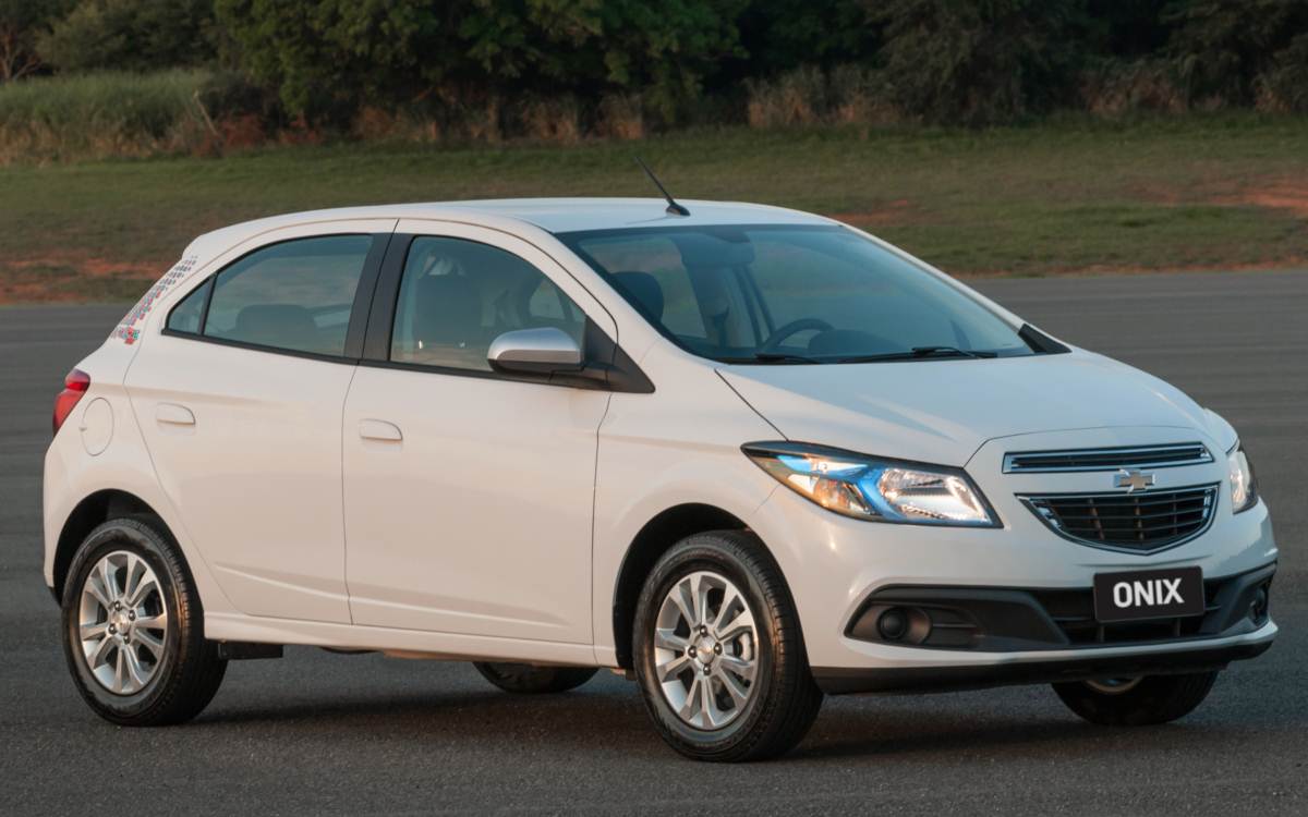Chevrolet Onix e Onix Plus 2024 sobem de preço em fevereiro - tabela