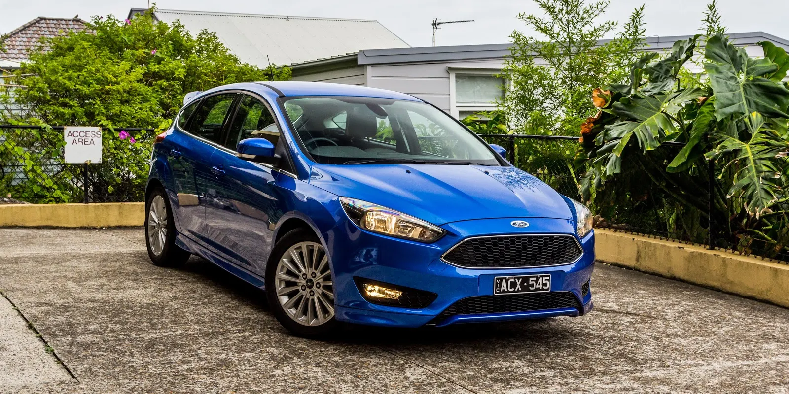 Ford Focus 2016 được đánh giá là chiếc xe thông minh nhất trong phân khúc