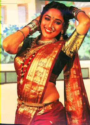 Maduri Dixit Bollywood Actress in saree