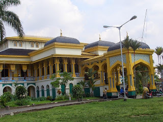 Objek Wisata Istana Maimun Provinsi Aceh Indonesia
