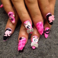Diseños de uñas de Barbie