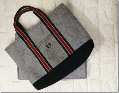 Matching felt tote from Fred Perry