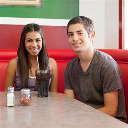 How To Avoid Awkward Silences On A Date