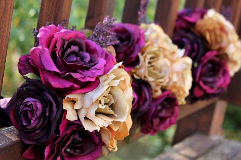 Here are just a few of our favourite purple and yellow wedding accessories