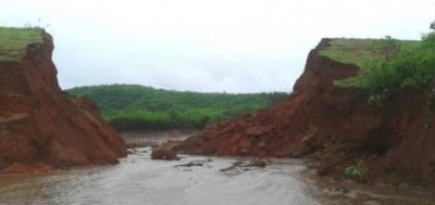 CHUVAS: Barragem de açude rompe e causa estragos em Quiterianópolis