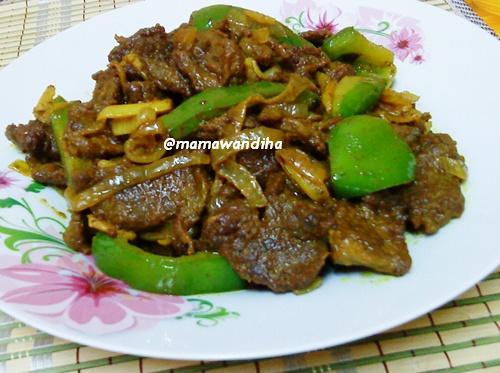 Dari Dapur MaDiHaA: Daging Goreng Kunyit