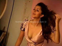 Bhumika, chawla, hot, cleavege, show