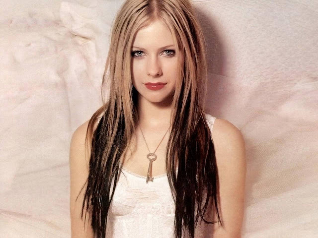Gorgeous Pictures Collection of Avril Lavigne