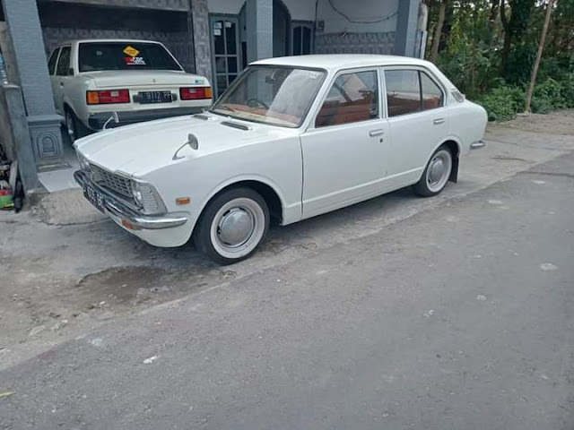 Dijual Corolla 73 siap gass plat D Harga 20 Juta