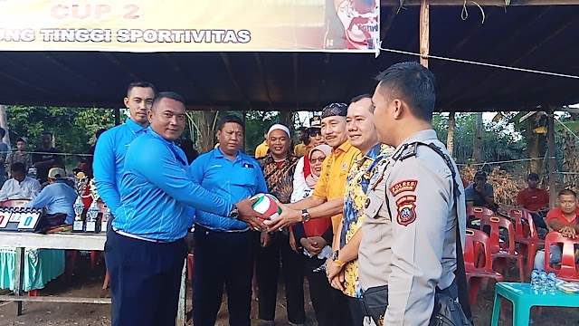 PUJA KESUMA SIMALUNGUN GELAR TURNAMEN BOLA VOLI CUP 2, INI BUKTI KECINTAAN H. GIRUN TERHADAP PARA PEMUDA