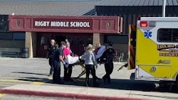 Μια μαθήτρια της έκτης τάξης δημοτικού άνοιξε πυρ μέσα σε ένα σχολείο στο Αϊντάχο των ΗΠΑ, τραυματίζοντας ελαφρά τρία άτομα πριν αφοπλιστεί ...