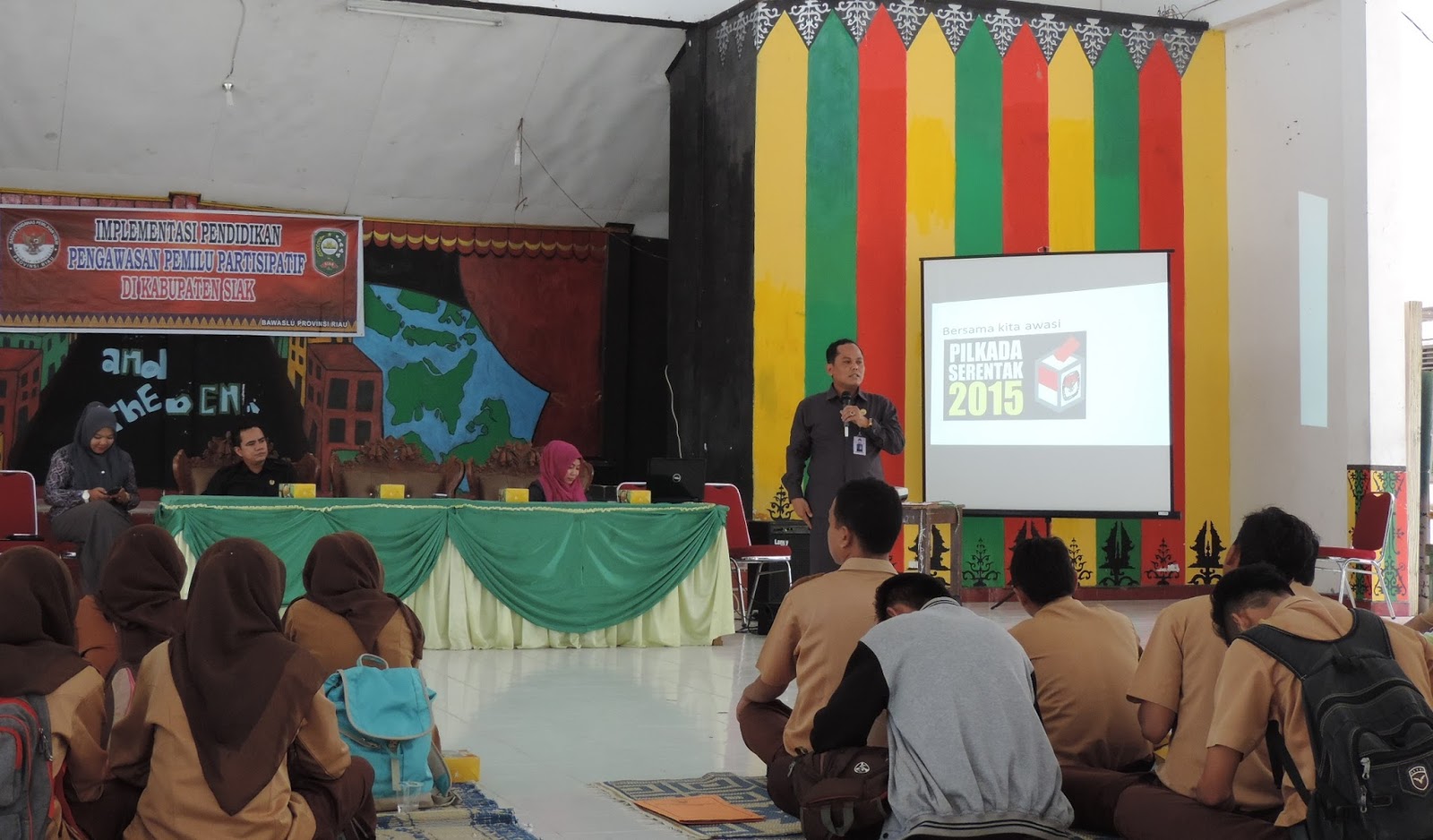 Bawaslu Riau Tingkatkan Kepedulian Pelajar Pada Pengawasan Pilkada