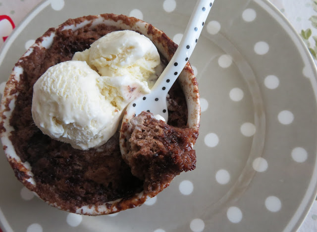 Hot Little Pudding Cakes