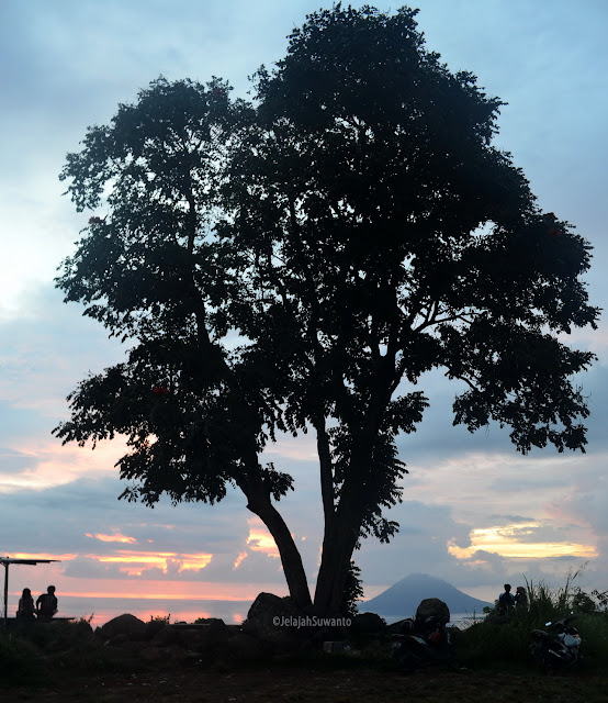 Senja di tahura Gunung Tumpa H.V Worang ©JelajahSuwanto