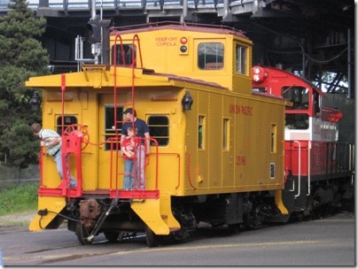 IMG_2914 Union Pacific CA-4 Caboose #25198 in Portland, Oregon on May 8, 2010