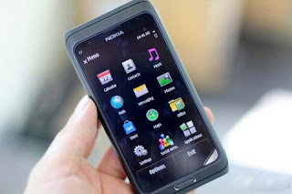 Nokia E7 reviews- Best smartphone for work