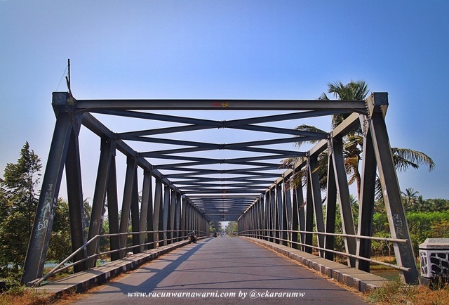 Suasana Jalan Daendels