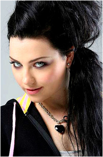 Amy Lee Evanescence Frontman