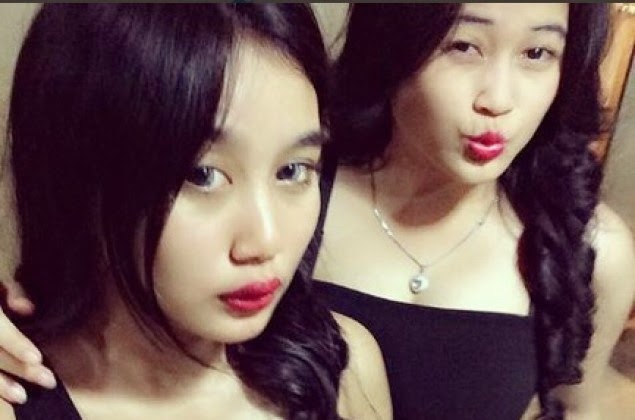 Foto Hot Dan Sexi Duo Serigala Pamela Safitri Dan Ovi Sovianti