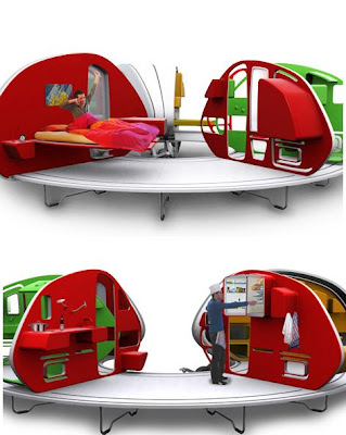 252° Living Area: Mobile Mini House (6) 4