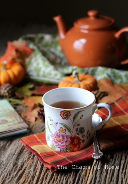 Autummn Tea: The Charm of Home