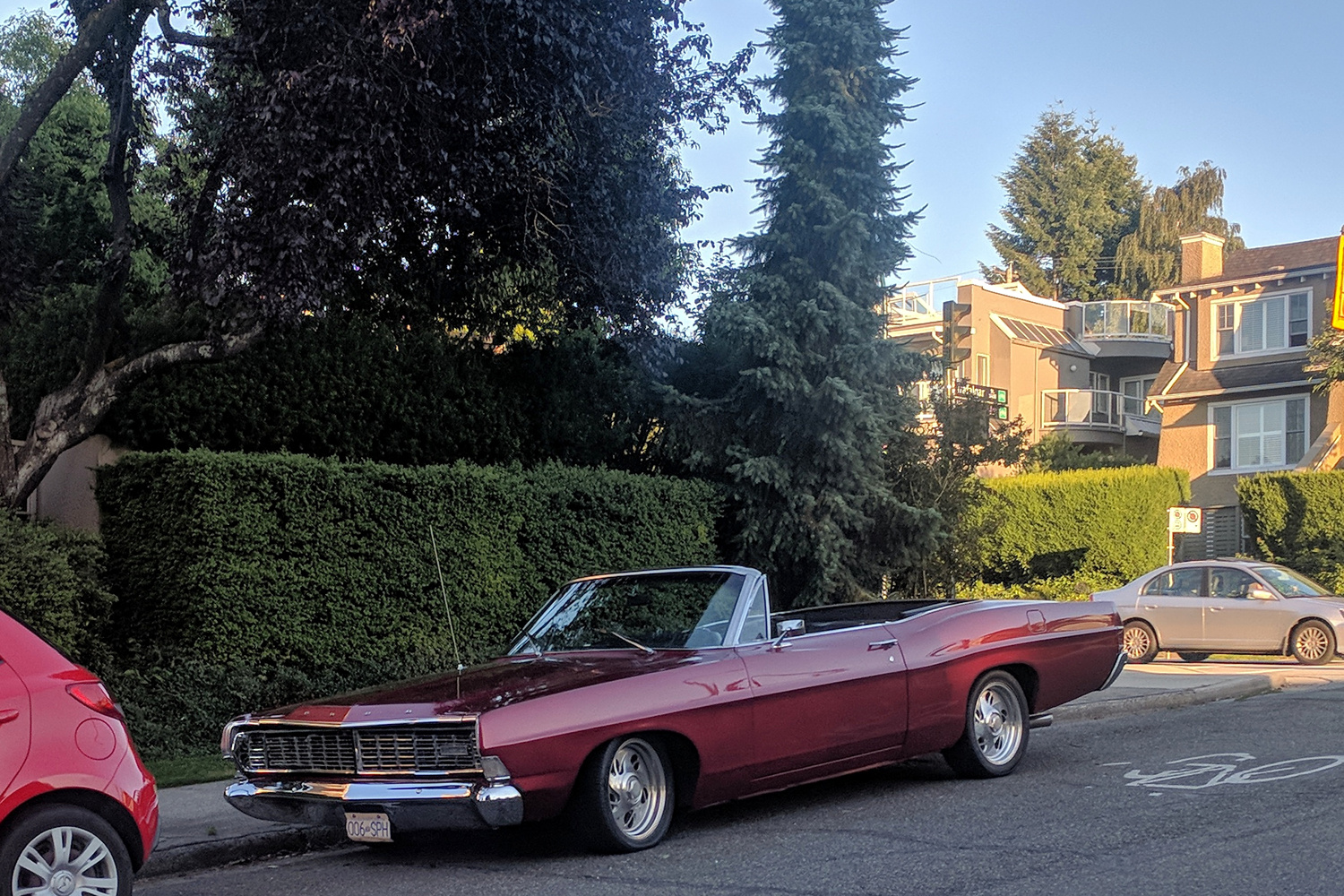 1968 Ford LTD Convertible 01