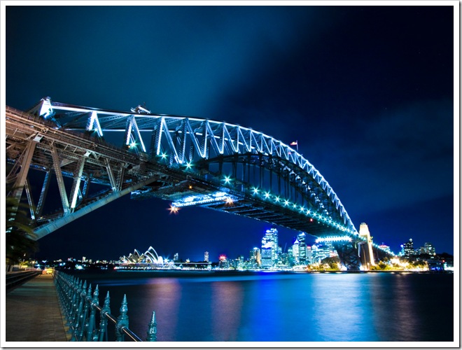 Sydney_Harbour_Bridge_WP_by_revenantprime