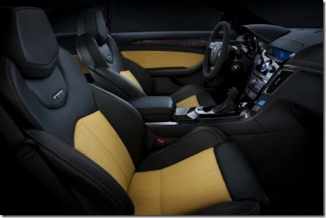 Cadillac-CTS-V-Black-Diamond-dashboard