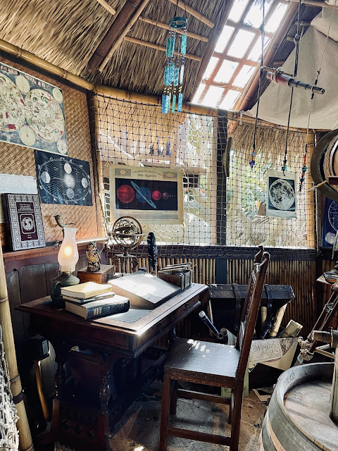 An office in a treehouse at disneyland