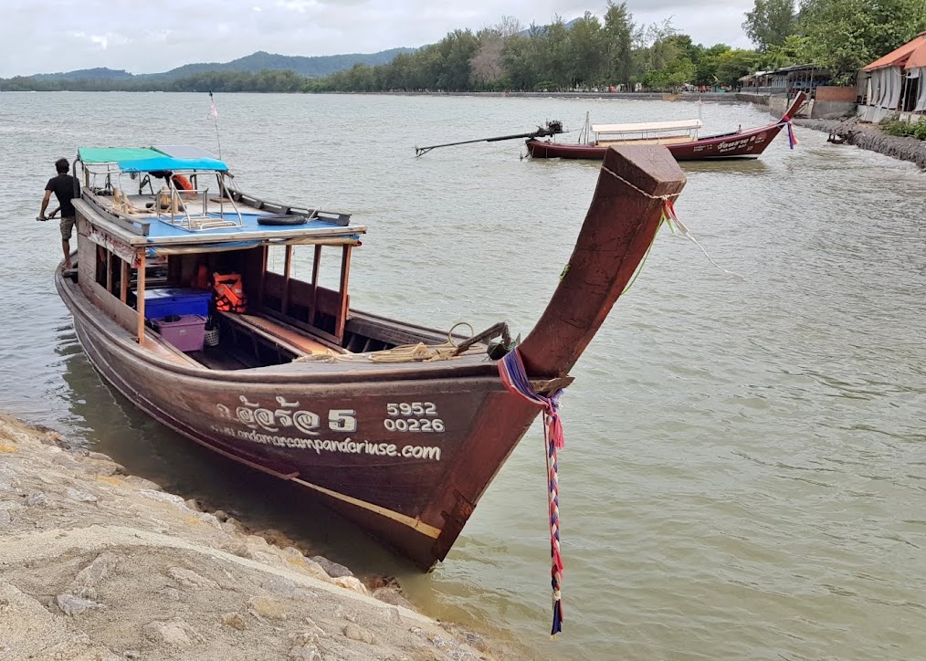 4 Islands tour by private long-tail boat from Ao Nang - Koh Poda (Poda Island), Koh Gai (Chicken Island), Koh Tup and Koh Mor (Tup Island) and Phra Nang Beach on Railay Peninsula