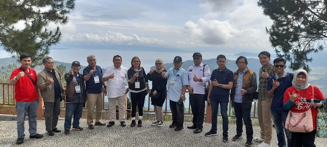Ketua SMSI Sumut Pimpin Ekspedisi Toba Geosite Sipinsur Bersama Tim SMSI Indonesia