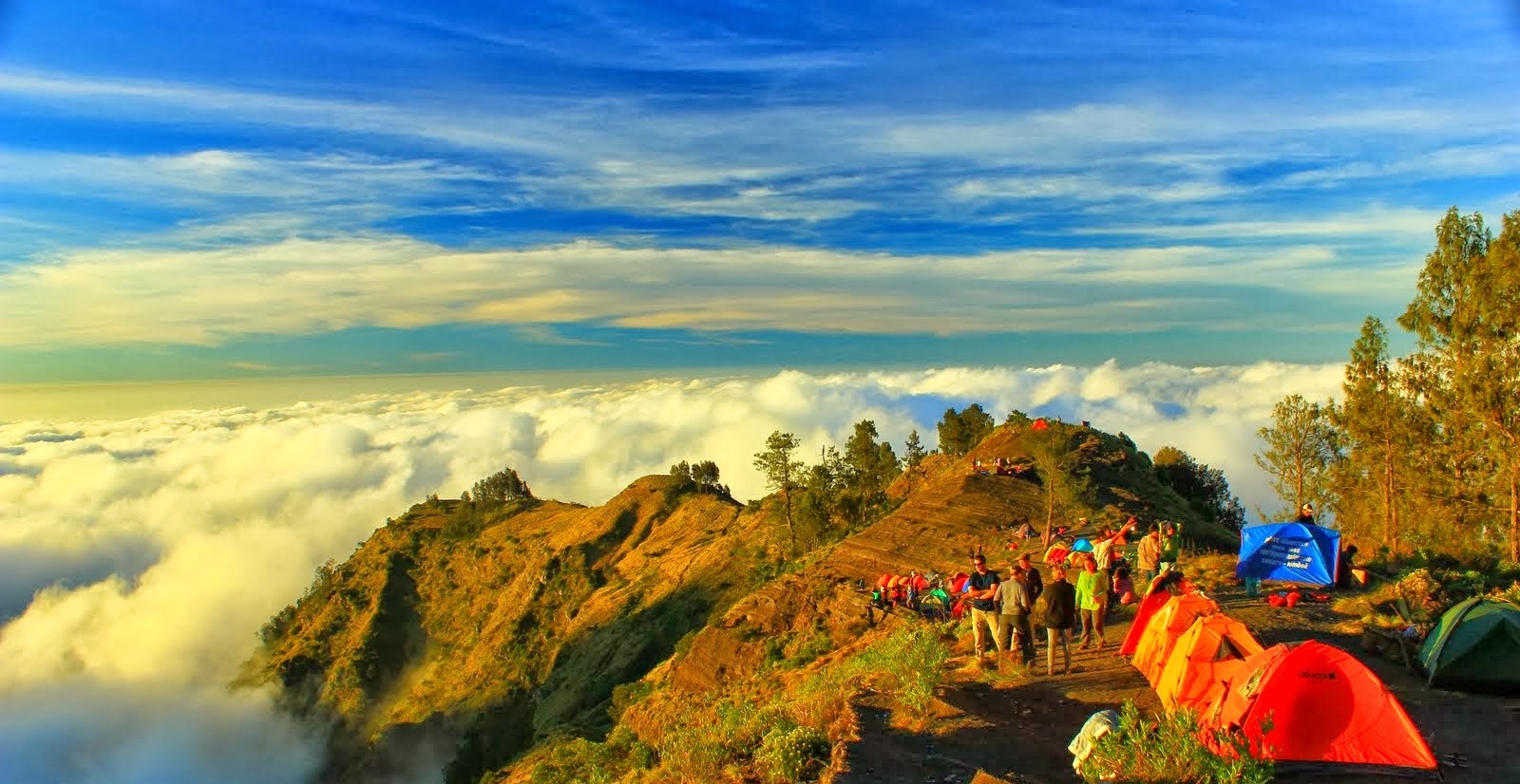 17 Gunung Tertinggi Di Sumatera Termasuk Sumatera Barat Dan