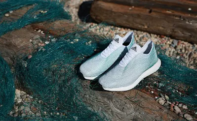 รองเท้าอาดิดาส adidas รีไซเคิล จากขยะ อวน ตาข่าย พลาสติก จากทะเล