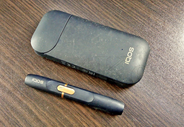 Держатель и зарядное устройство IQOS