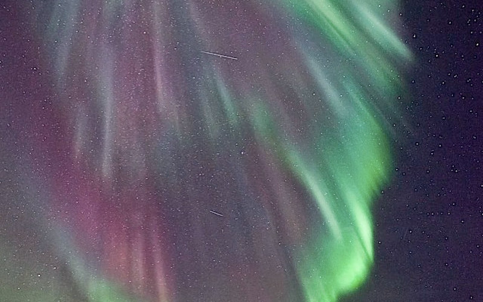 aurora borealis wallpaper hd 1366x768 1080wallpaperhd.com}