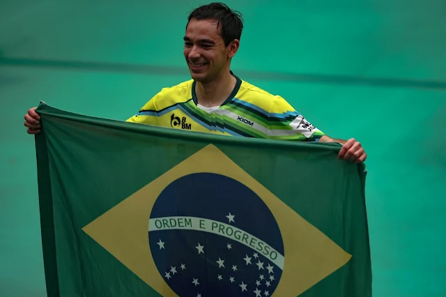 Hugo Calderano sobe duas posições no ranking mundial de tênis de mesa e entra no grupo dos quatro cabeças de chave olímpicos