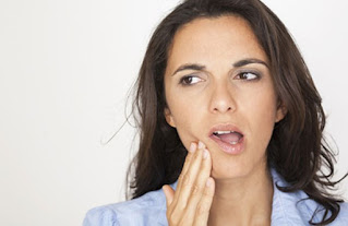 Răng sâu bị chảy máu xử lý thế nào