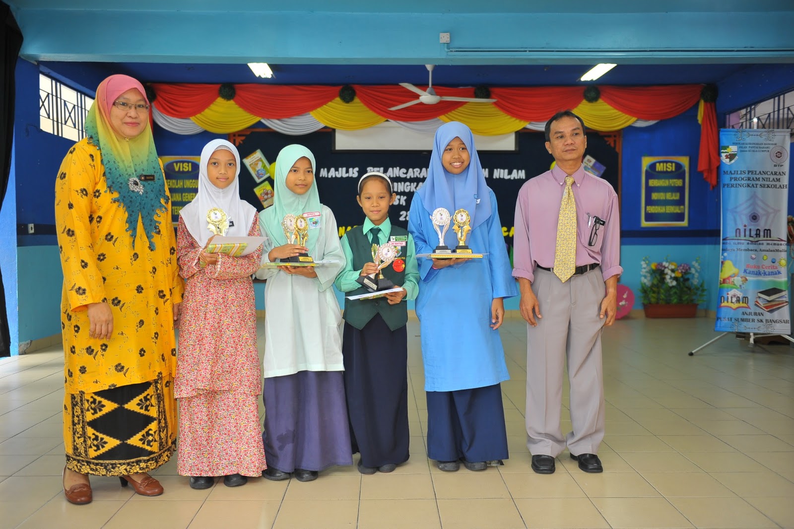 PUSAT SUMBER SEKOLAH: PELANCARAN PROGRAM NILAM PERINGKAT 