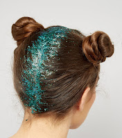 http://www.newlook.com/shop/womens/jewellery-and-hair-accessories/2-pack-blue-mermaid-hair-glitter_525961749