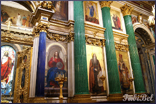 Saint Isaac cathedral, malachite and lapis-lazuli columns