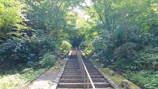 小野妹子の墓(太子町)