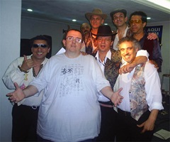 TONINHO e LÍNGUA