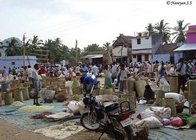 A Beautiful Flower Market in TamilNadu3