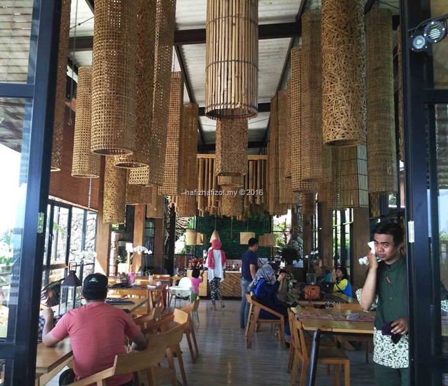 restoran di dusun bambu bandung