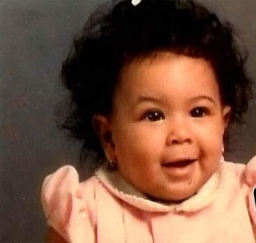 Beyonce Baby Pictures on Celebrity Childhood Pics  Beyonce Baby Pics