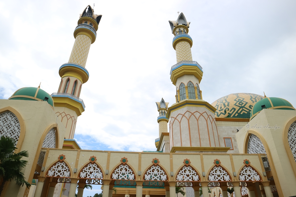 Masjid Raya Hubbul Wathan